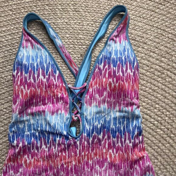 BECCA One Piece Swimsuit Sz Large - Picture 2 of 5